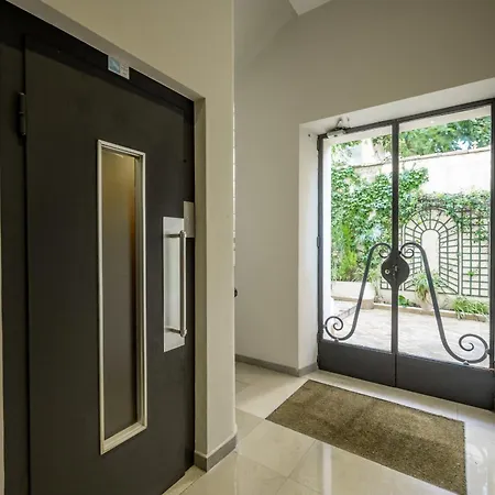 Spacious And Bright Near Train Station And Palais Des Festivals - Benakey *
